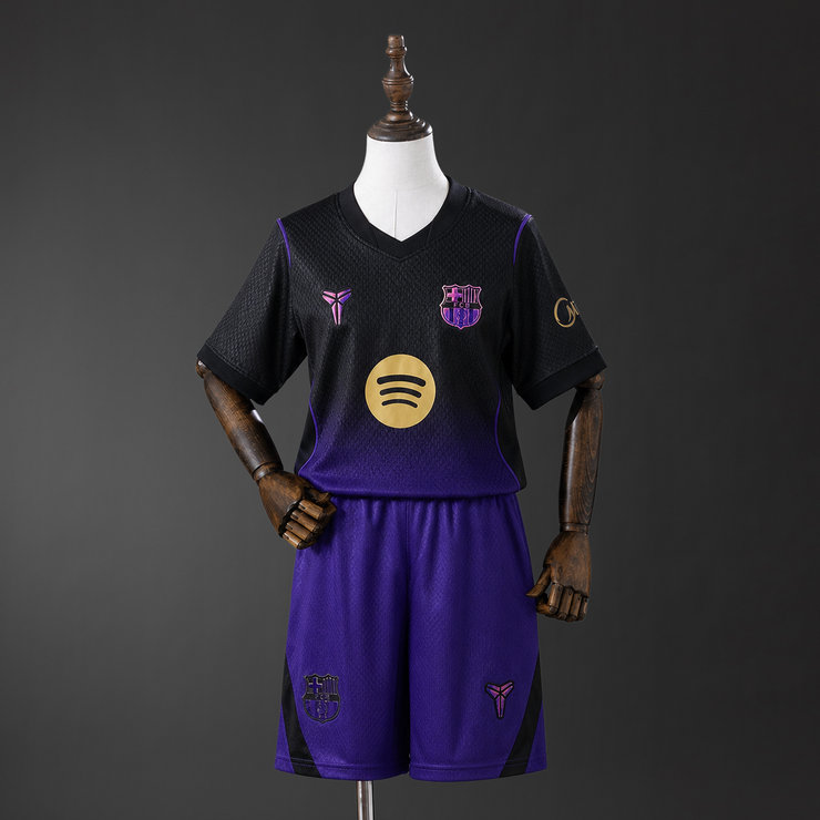 Detské Futbalový Dres Barcelona x Kobe Bryant 2026/27 Preč kompleti 1 Detské Futbalový Dres Barcelona x Kobe Bryant 2026/27 Preč kompleti