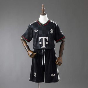 Detský Futbalový Dres Bayern München 2025/26 Tretina dres s Šortky