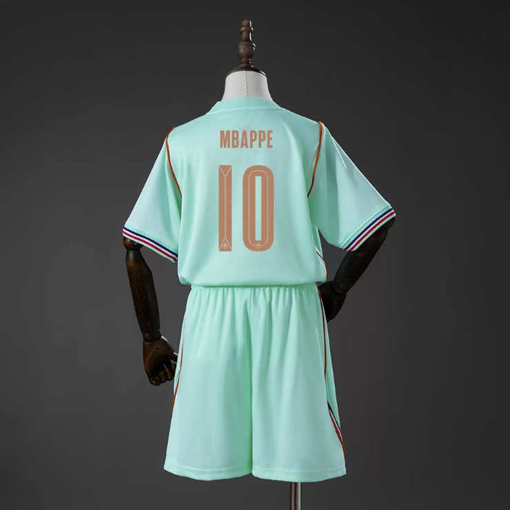 Detské Futbalový Dres Francúzsko Preč MS 2026 – Kylian Mbappé #10 Komplet 3 Detské Futbalový Dres Francúzsko Preč MS 2026 – Kylian Mbappé #10 Komplet – Obrázok 3