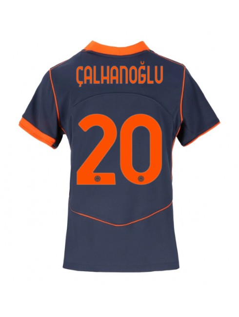 Futbalový dresy Inter Milan 2025-26 Tretí Hakan Calhanoglu #20 Dámsky – Krátky Rukáv 1 Futbalový dresy Inter Milan 2025-26 Tretí Hakan Calhanoglu #20 Dámsky – Krátky Rukáv