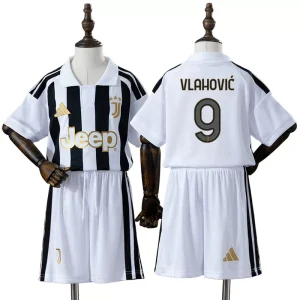 Detské futbalové dresy komplet Juventus 2026/27 Dušan Vlahović 9 Domáci