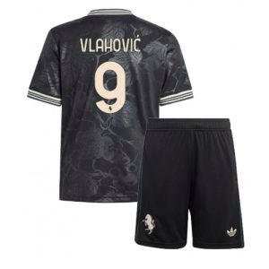 Juventus Detský Futbalový dres komplet Dusan Vlahovic #9 2025-26 Tretina