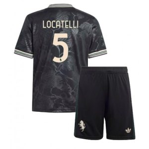 "Detský Futbalový dres komplet Juventus Manuel Locatelli #5 2025-26 Tretina"