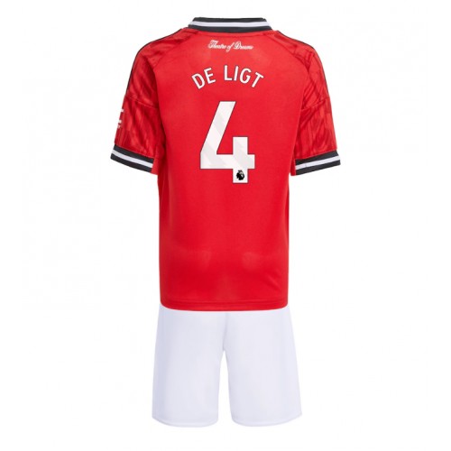 Futbalový Komplet pre deti Manchester United Matthijs de Ligt #4 2025-26 Domáci 1 Futbalový Komplet pre deti Manchester United Matthijs de Ligt #4 2025-26 Domáci