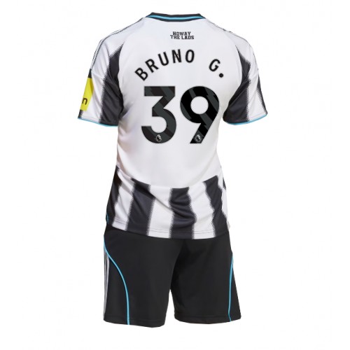 Futbalový Komplet pre deti Newcastle United Bruno Guimaraes #39 2025-26 Domáci 1 Futbalový Komplet pre deti Newcastle United Bruno Guimaraes #39 2025-26 Domáci
