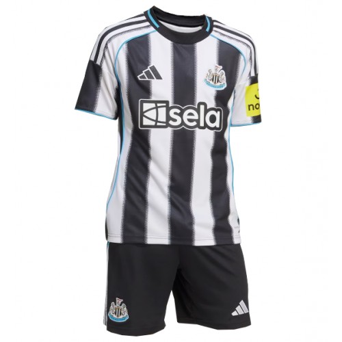 Voetbalset voor kinderen Newcastle United Sven Botman #4 2025-26 Thuis goedkope kinder voetbalshirt Newcastle Sven Botman #4 2025 26 thuis set Goedkope Kinder Voetbalshirt Newcastle Sven Botman #4 2025-26 Thuis Set