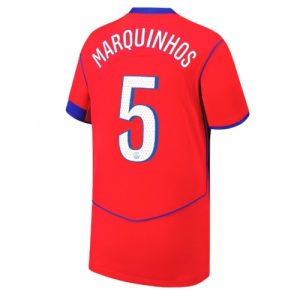 Herr Fußballtrikot Paris Saint-Germain Marquinhos #5 2025-26 Viertel