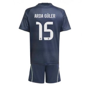 Lacne Futbalové dres pre deti Real Madrid Arda Guler #15 2025-26 Preč (+ trenírky)