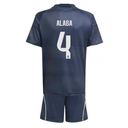 Goedkope kinderjersey voor kinderen Real Madrid David Alaba #4 2025-26 Uit (+ short) Goedkope voetbalshirtjes voor kinderen Real Madrid David Alaba #4 2025-26 Uit (+ trainingsbroek)