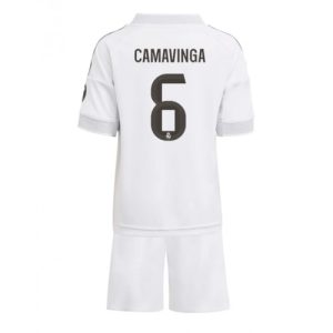 Lacne Futbalové dres pre deti Real Madrid Eduardo Camavinga #6 2025-26 - Domáci (+ trenírky)