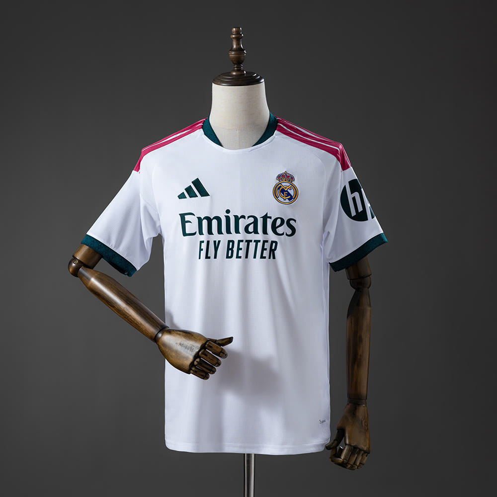 Pánsky Futbalový Dres Real Madrid Domáci 2026/27 Jude Bellingham 5 2 Pánsky Futbalový Dres Real Madrid Domáci 2026/27 Jude Bellingham 5-1